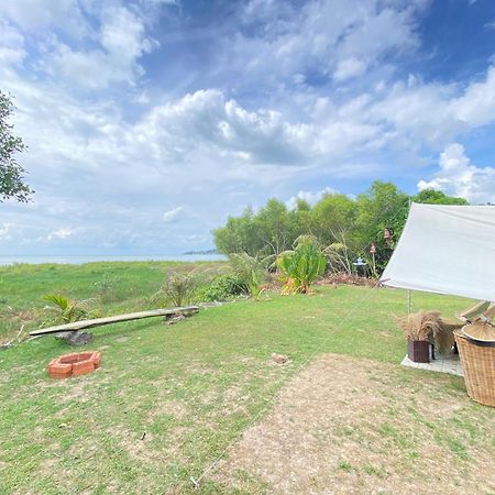 Fat Mermaid Guesthouse Pantai Cenang  Exterior photo
