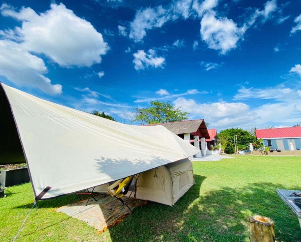 Fat Mermaid Guesthouse Pantai Cenang  Exterior photo